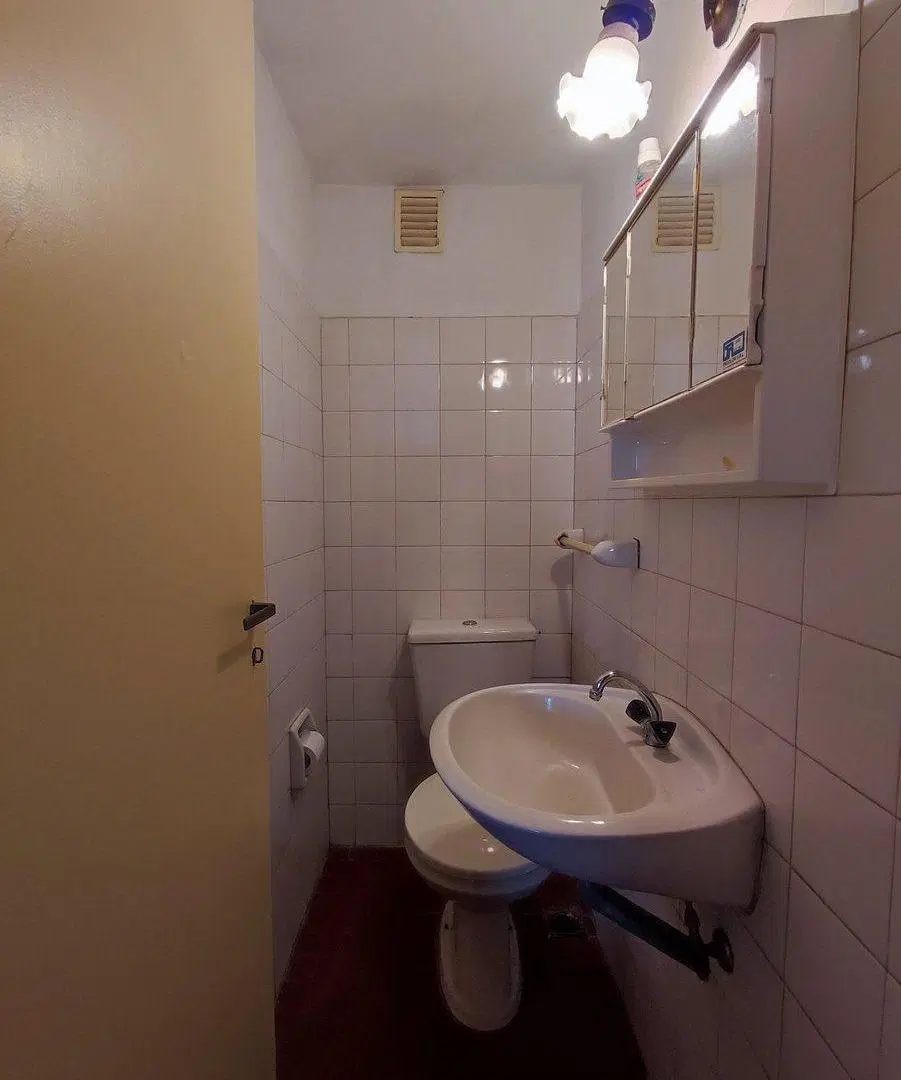 DEPARTAMENTO 4 AMBIENTES EN VENTA EN BANFIELD 2