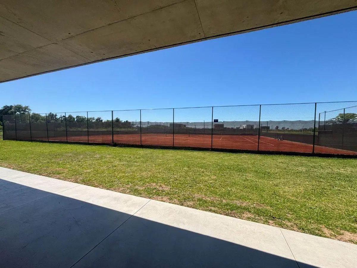 Venta Lote interno en Village Joven Bella Vista 4