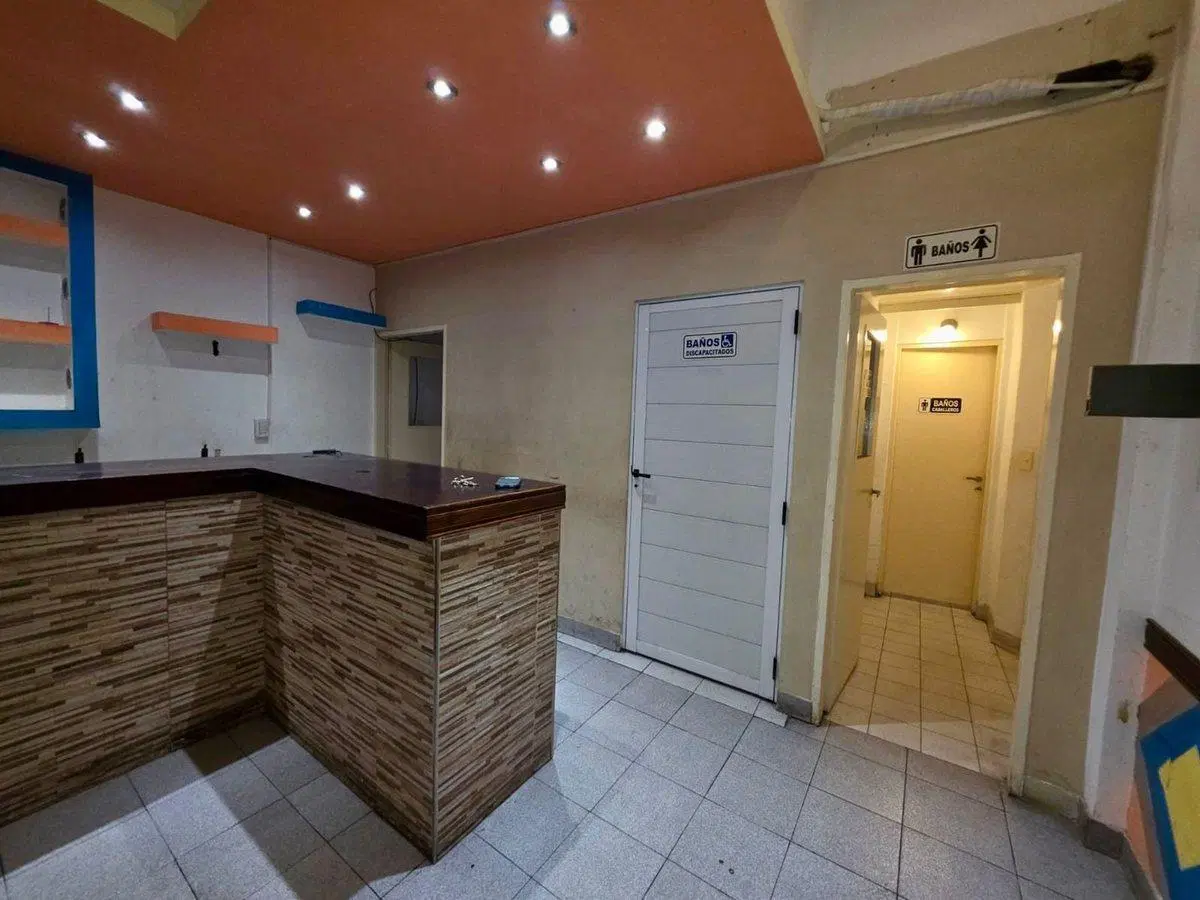 LOCAL COMERCIAL PREMIUM, CON SOTANO EN MONSERRAT 4