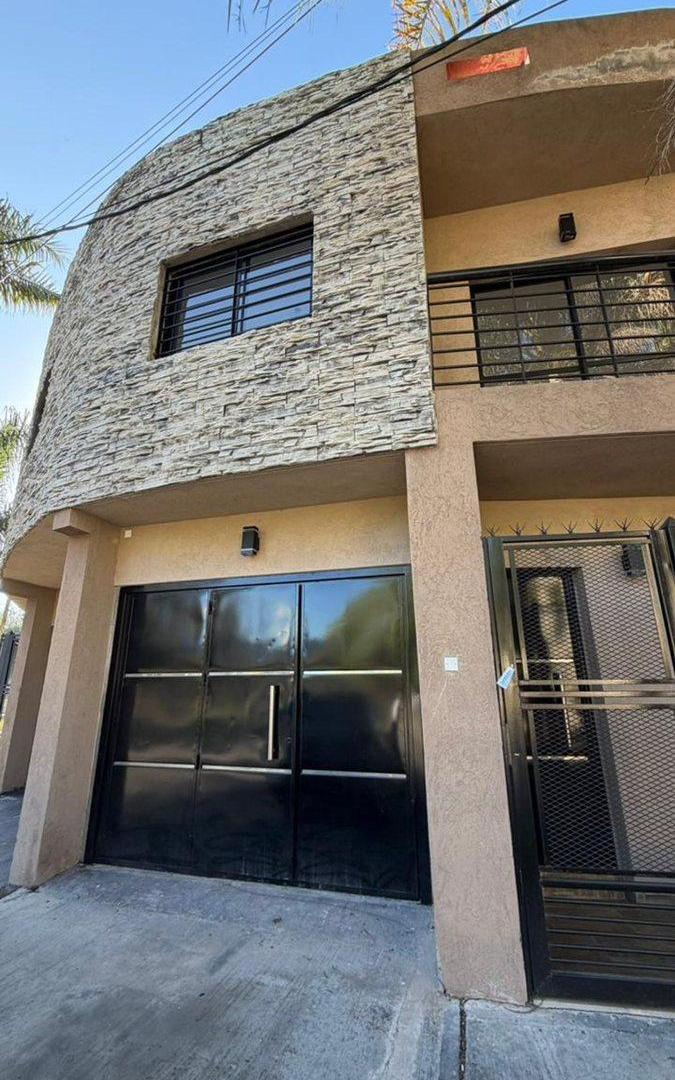 Venta PH en duplex en Ituzaingo 4 ambientes