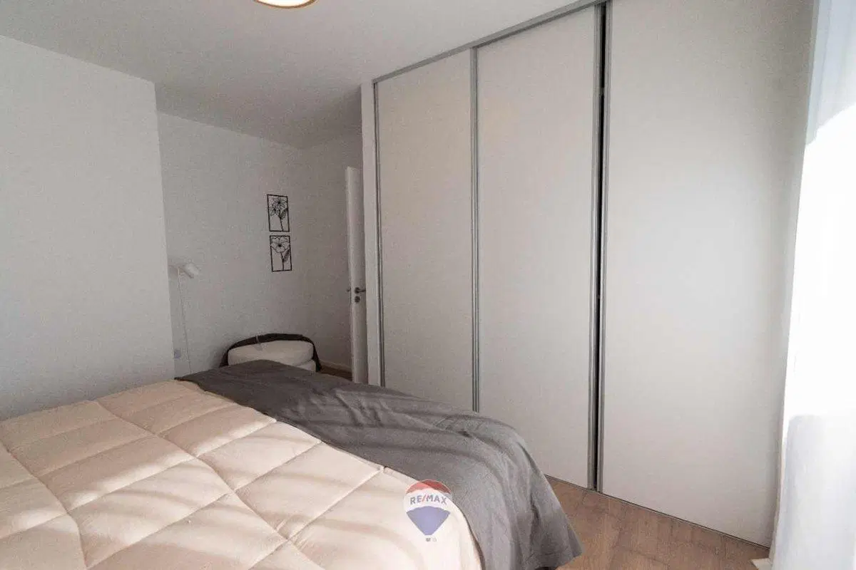 Vende Dos amb. Brickell Remeros balcón, pileta sum 3