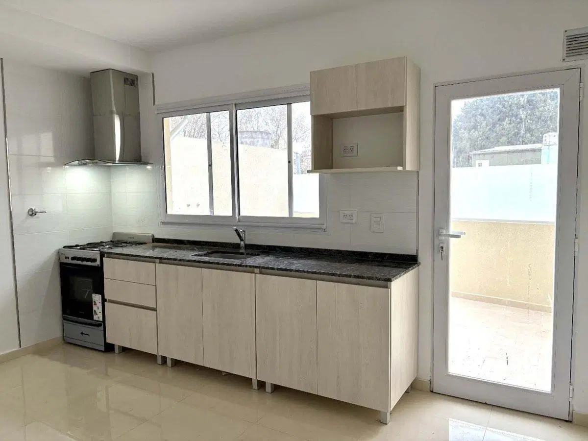 Venta Dúplex 3 amb a estrenar c/coch en Versalles 4