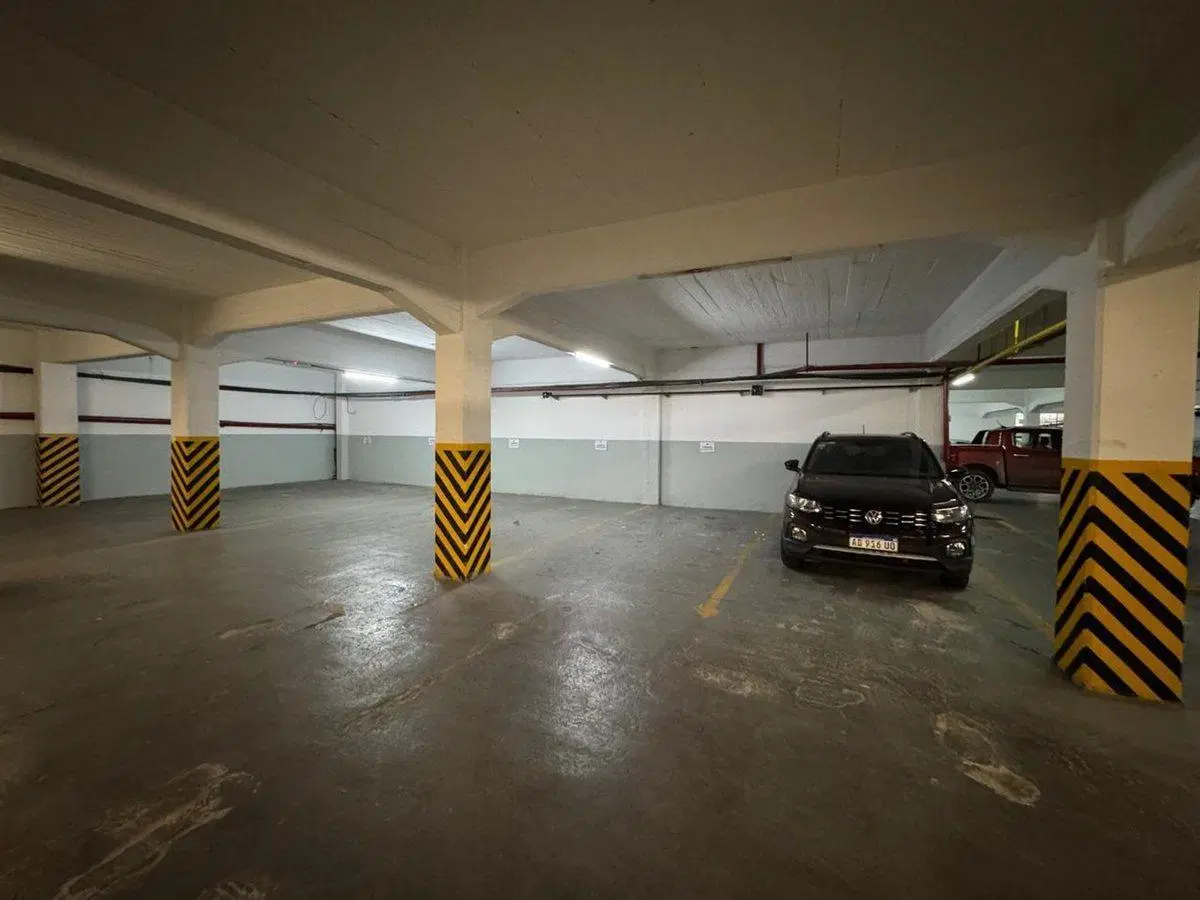 ALQUILER OFICINAS ALMAGRO COCHERAS AUDITORIO 3