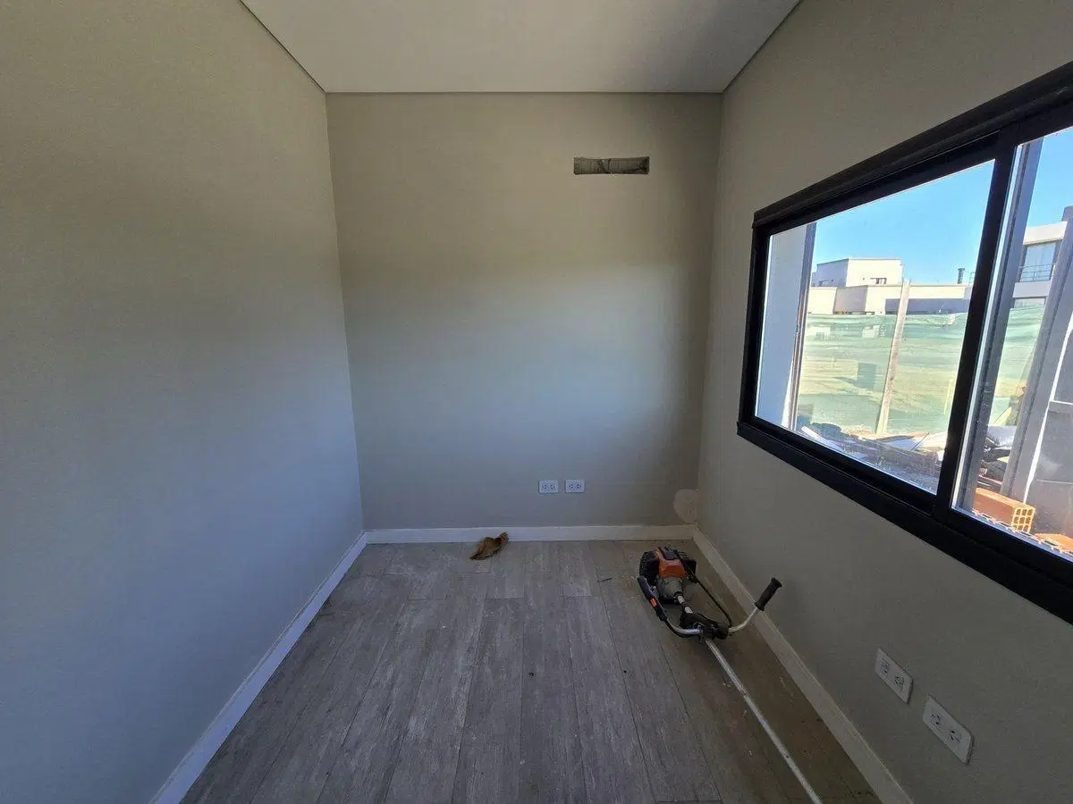 CASA 5 AMBIENTES EN VENTA HUDSON SEBASTIAN GABOTO 5