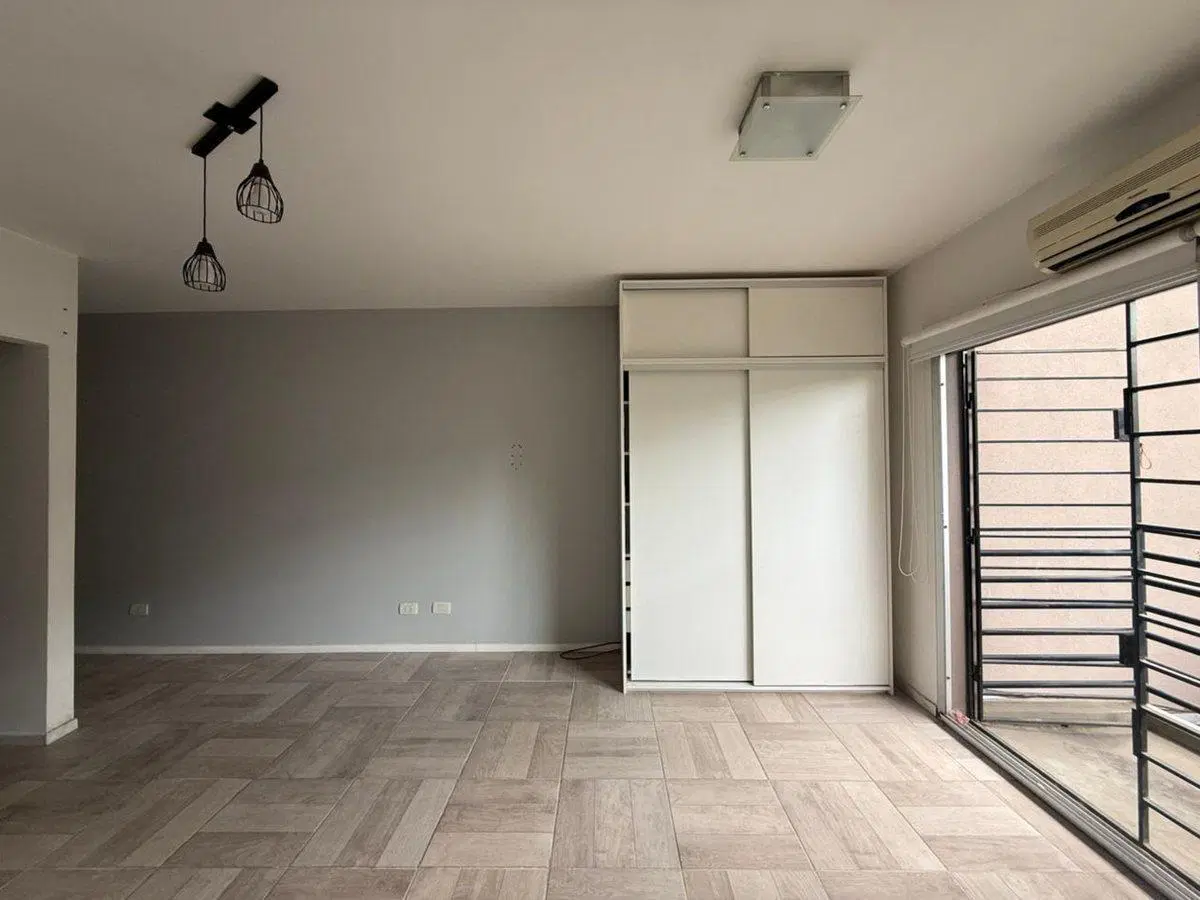 VENTA MONOAMBIENTE EN CABALLITO CON BALCON 5