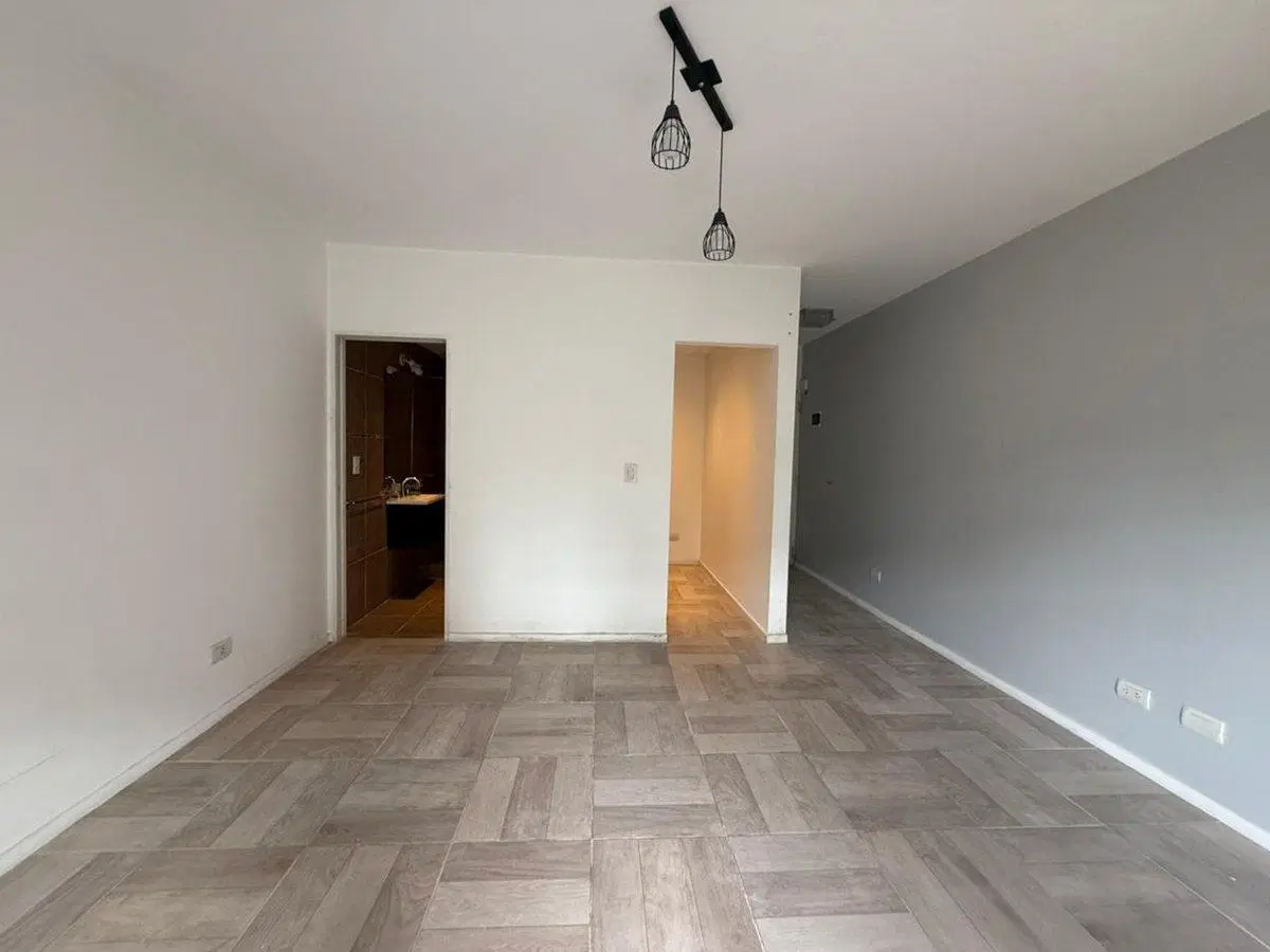 VENTA MONOAMBIENTE EN CABALLITO CON BALCON 3