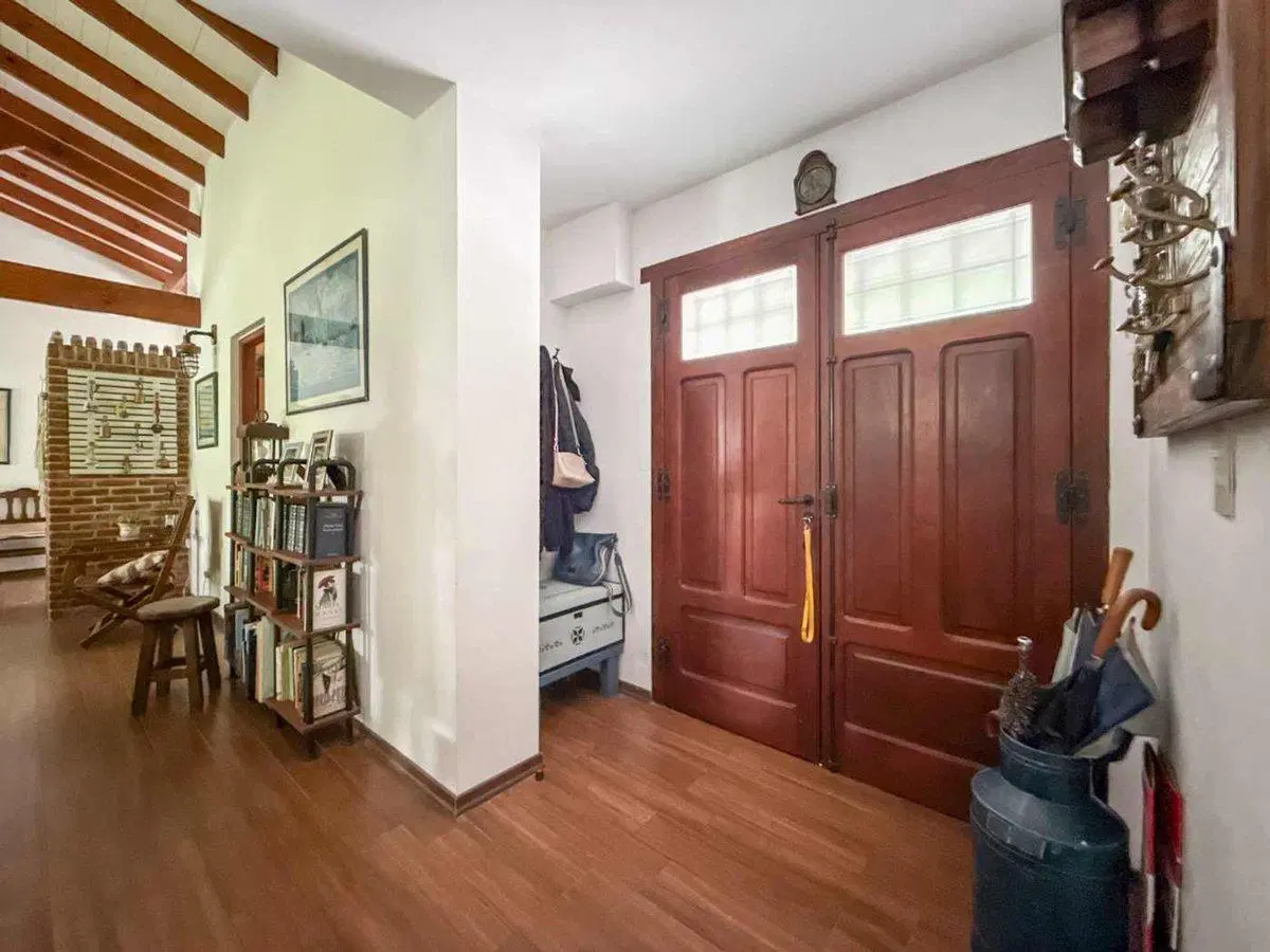 VENTA CASA 4 AMB IMPECABLE EL MIRASOL PILETA 3