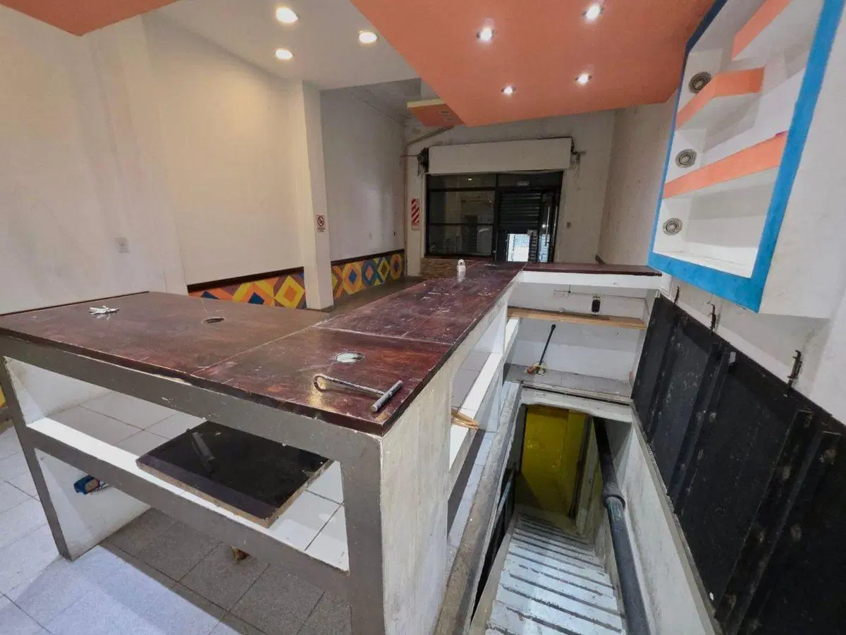 ALQUILER LOCAL COMERCIAL  O DEPOSITO   BALVANERA 5
