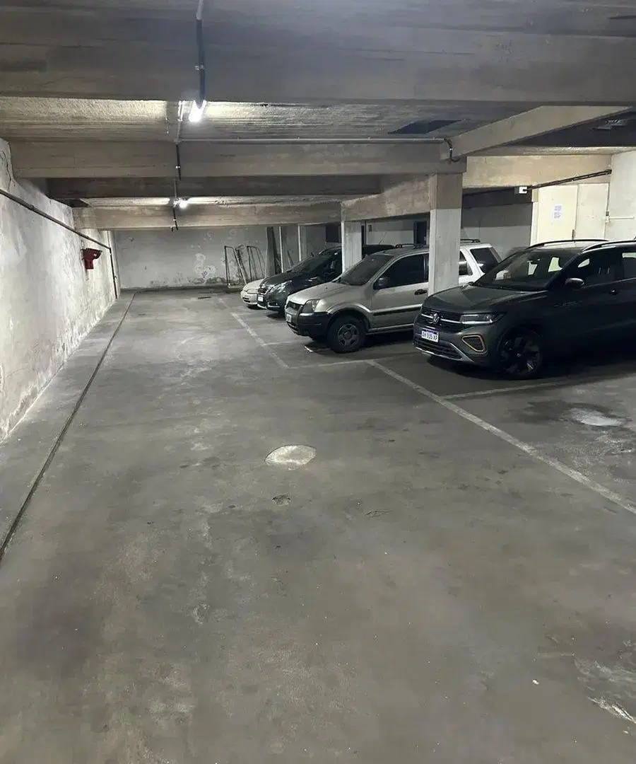 VENTA DE COCHERA SUBSUELO EXCELENTE UBICACION 5