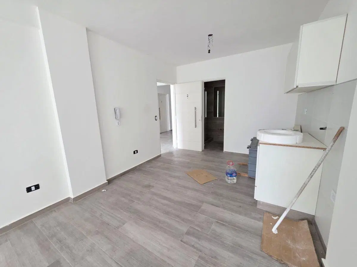 VENTA departamento monoambiente - Haedo 5