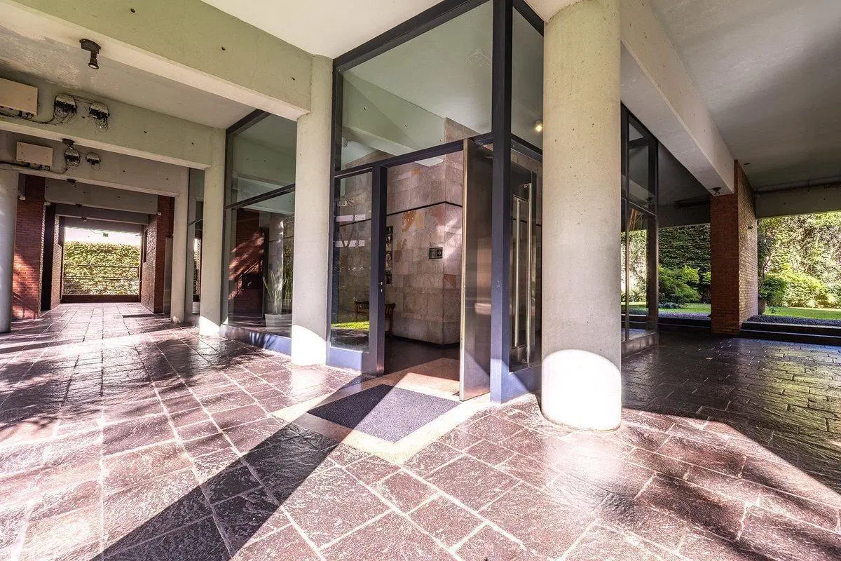 VENTA DUPLEX 3 AMBIENTES TERRAZA PISO ALTO COCHERA 2