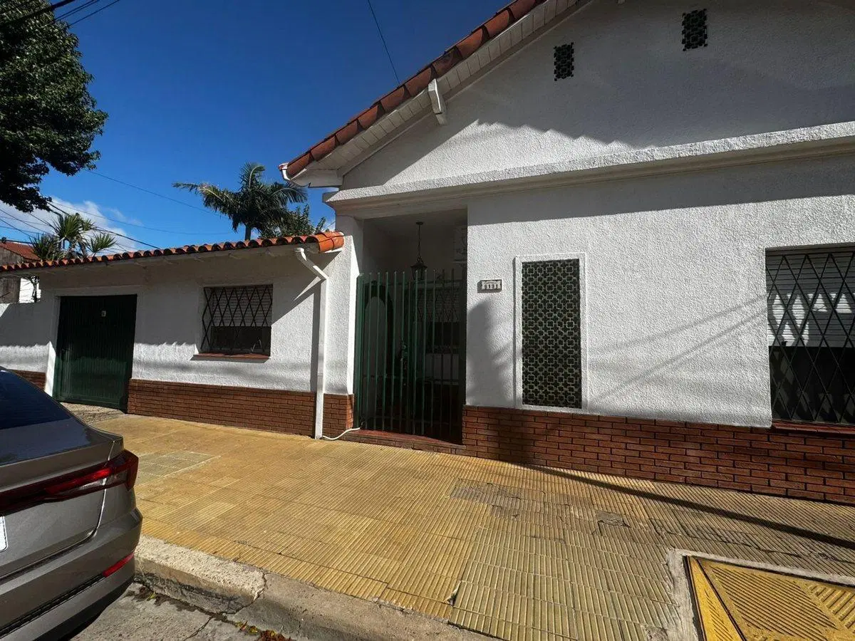 Venta Casa en Carapachay 3