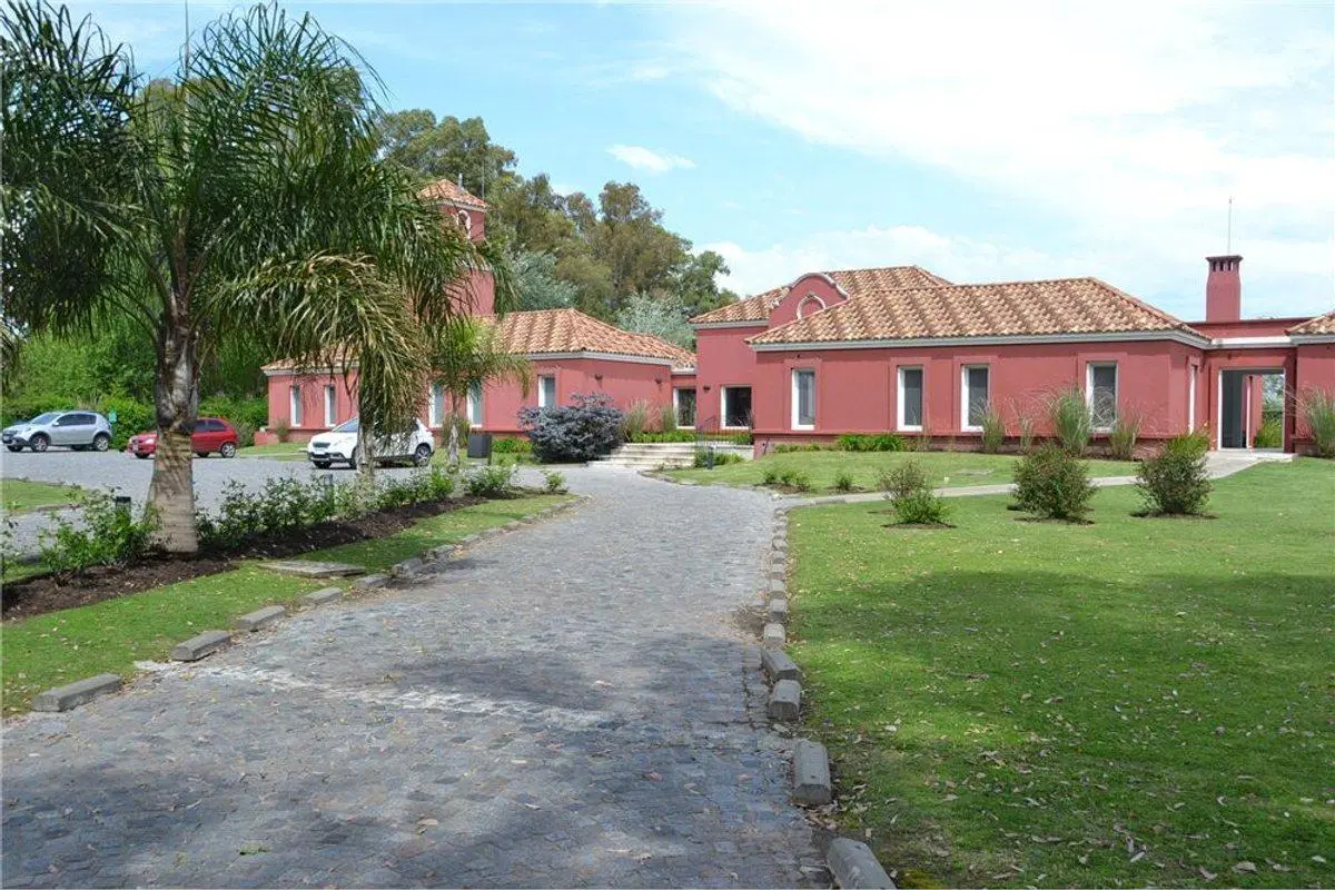 VENTA LOTE EN BARRIO PRIVADO WESTON - OPORTUNIDAD 5