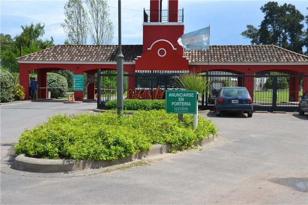 VENTA LOTE EN BARRIO PRIVADO WESTON - OPORTUNIDAD 5
