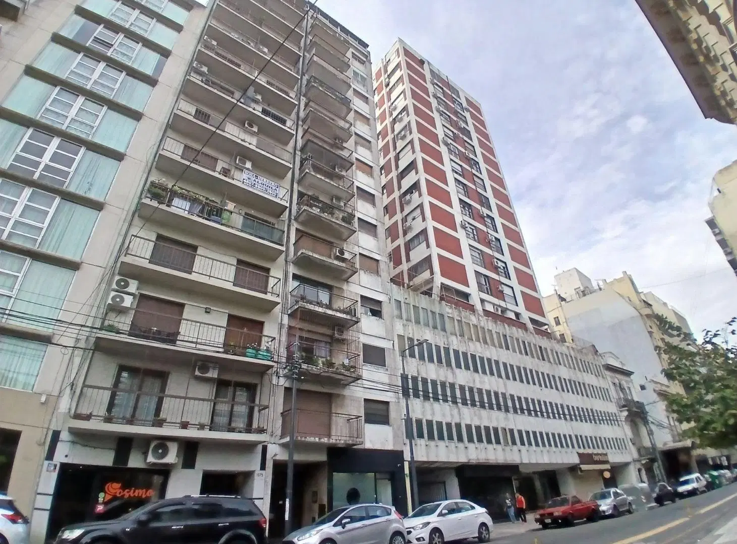 VENDE amplia Cochera Recoleta 5