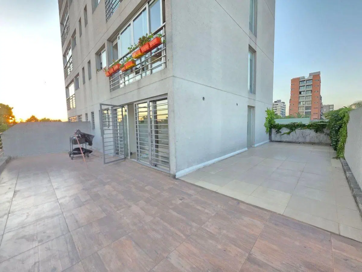 DPTO VENTA 2 AMB  TERRAZA  U$S40.000 y cuotas 2
