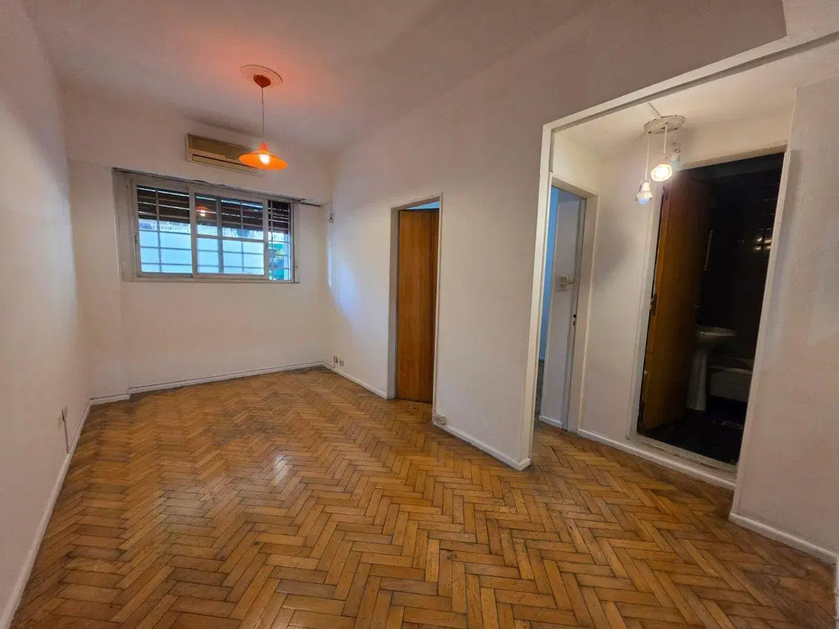 VENTA DEPTO 2 AMB PATIO CABALLITO INVERSION 3