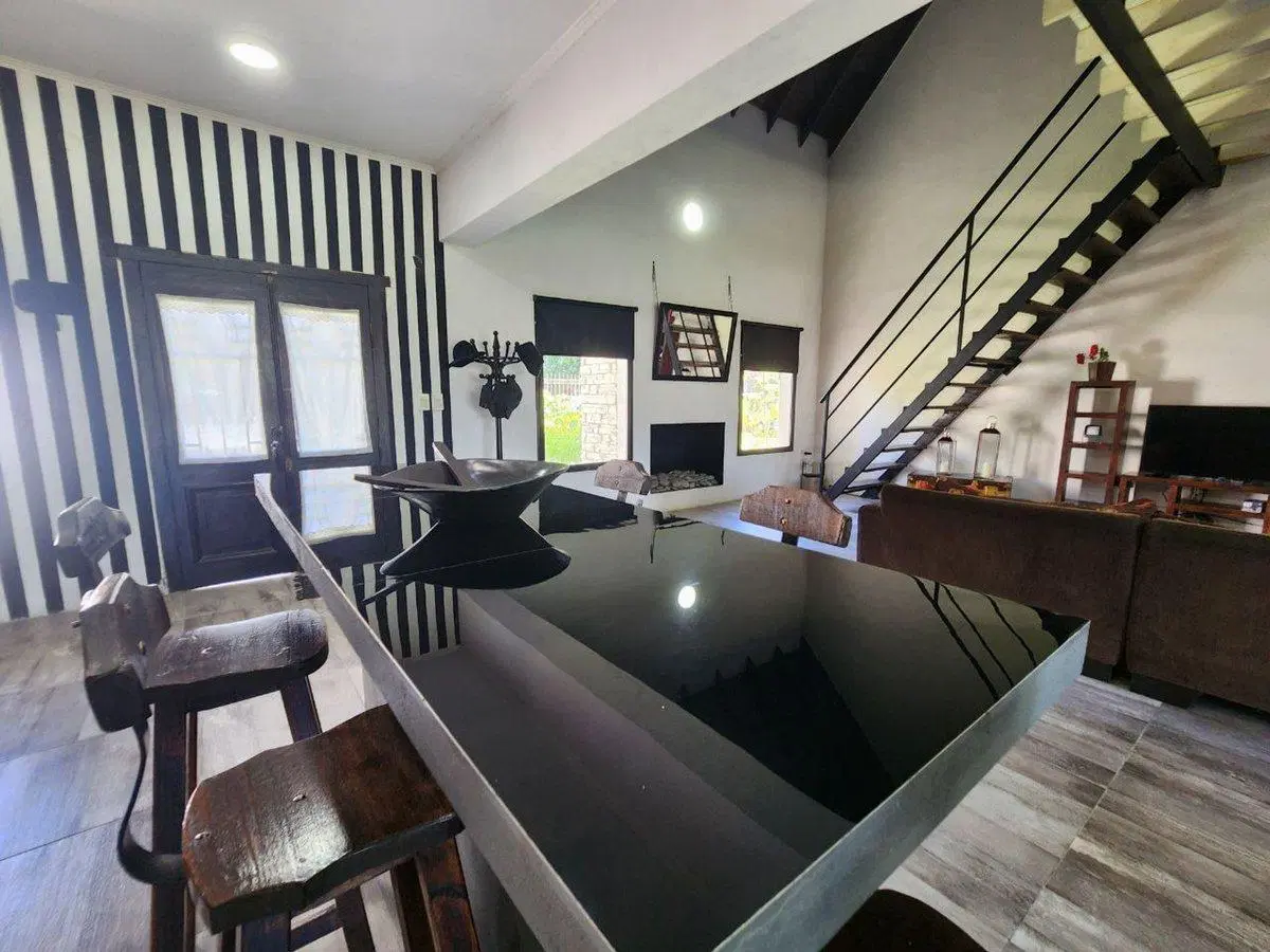 Casa 3 Ambientes Venta U$S 100.000 y cuota PERMUTA 3