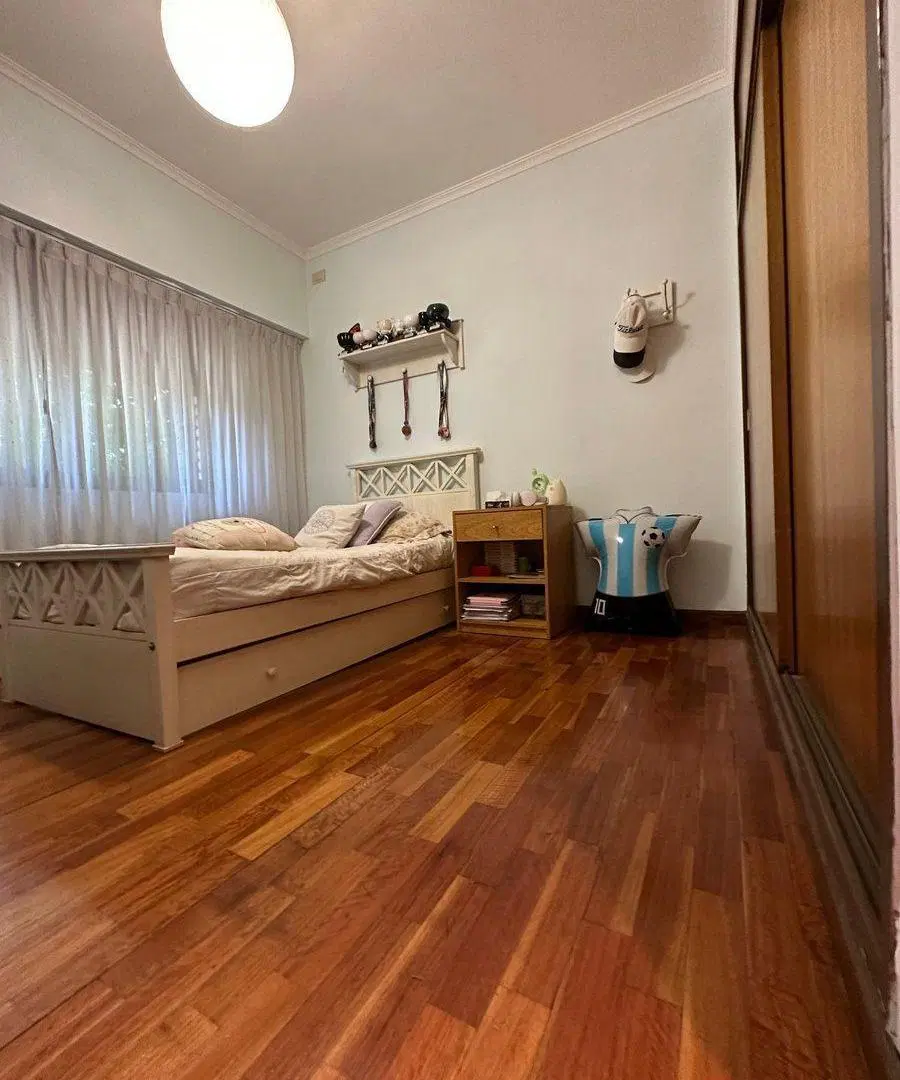 VENTA CASA QUINTA 5 AMBIENTES CON PILETA INCREIBLE 5
