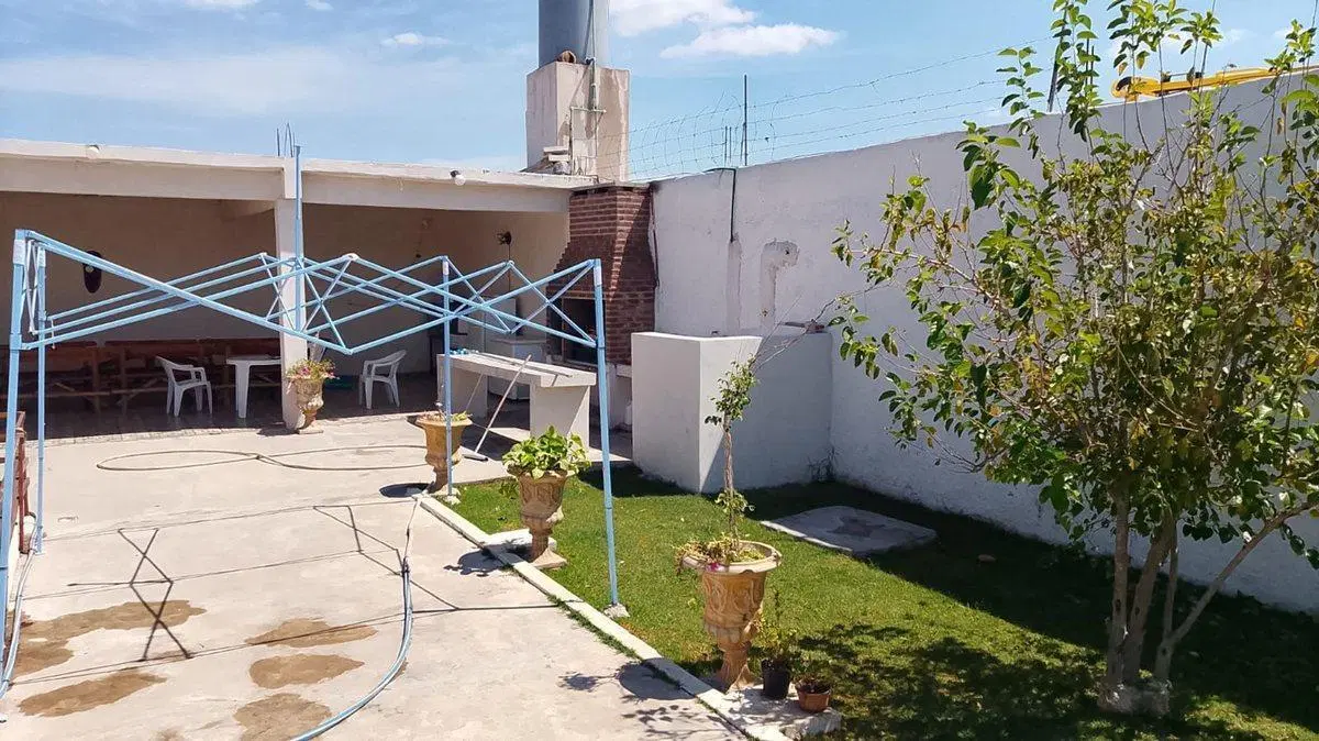 Casa en construcción en Ministro Rivadavia 3