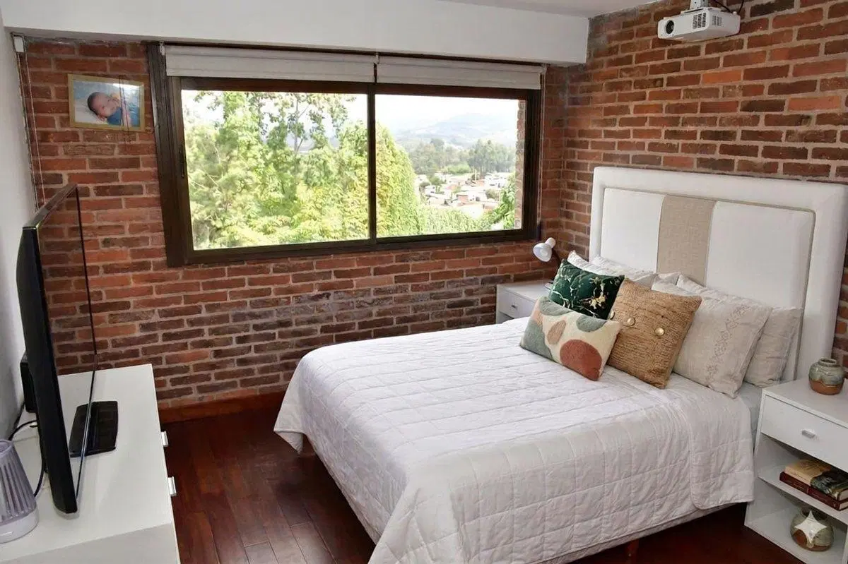 Venta de casa 4 amb/coch. Ituzaingó oportunidad!!! 3