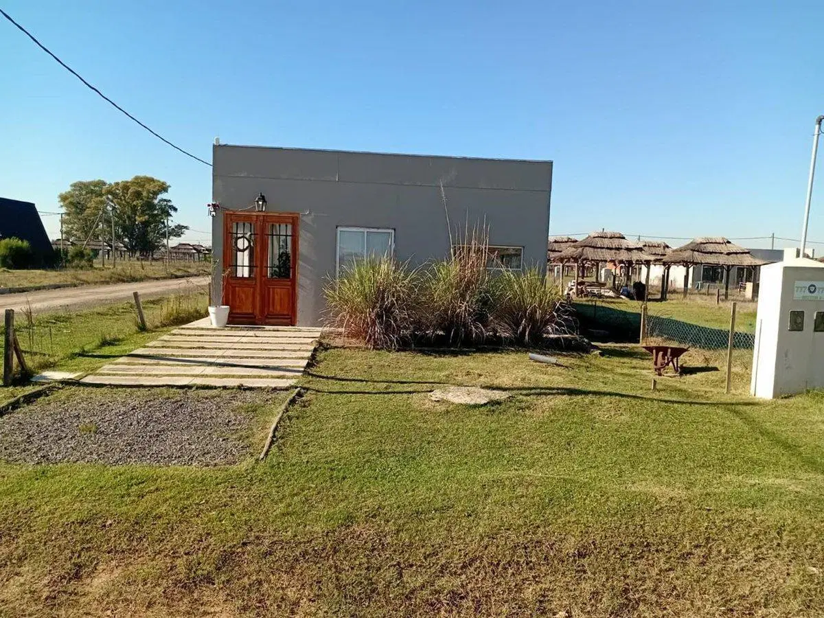 VENTA CASA QUINTA LOTE GRAL.RODRIGUEZ 4 AMBIENTES 5