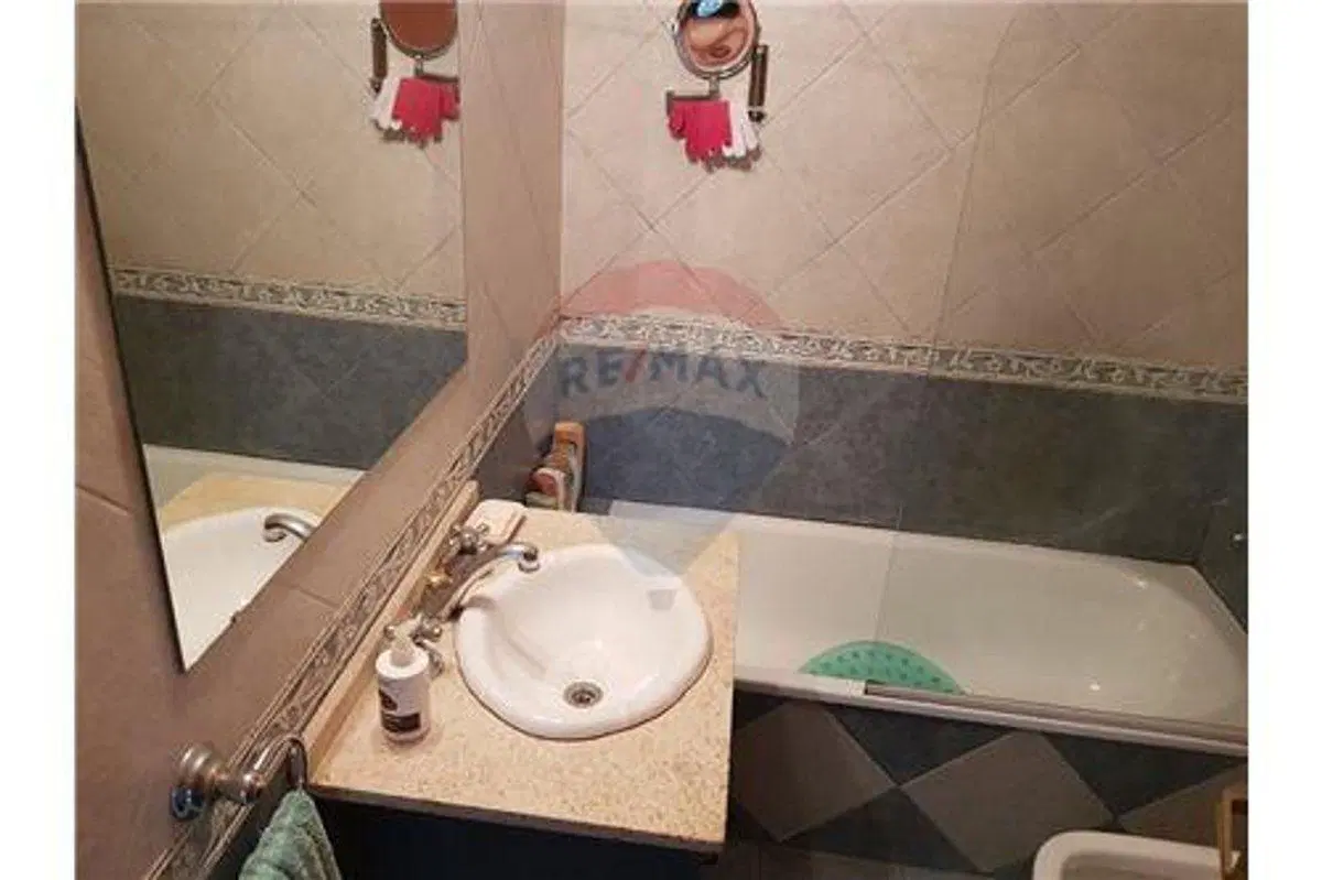 CASA 5 AMBIENTES EN VENTA VILLA ADELINA CON JARDIN 8