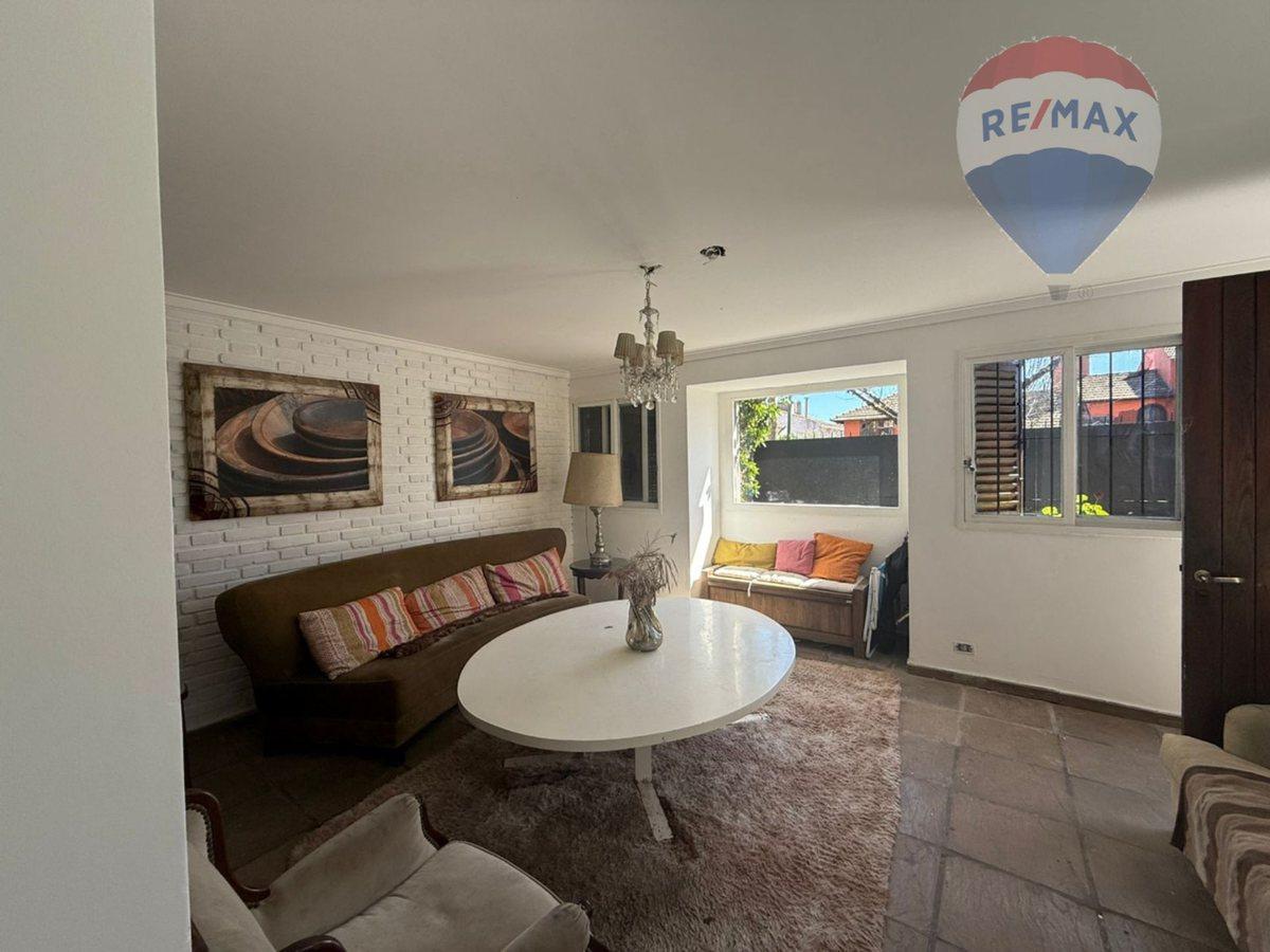 Foto de VENTA DE CASA EN SAN ISIDRO CON JARDIN Y PILETA, imagen 2