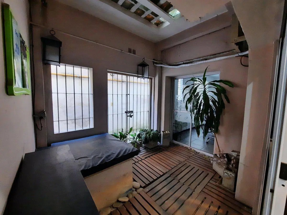 Local comercial sin expensas en venta en Palermo 4