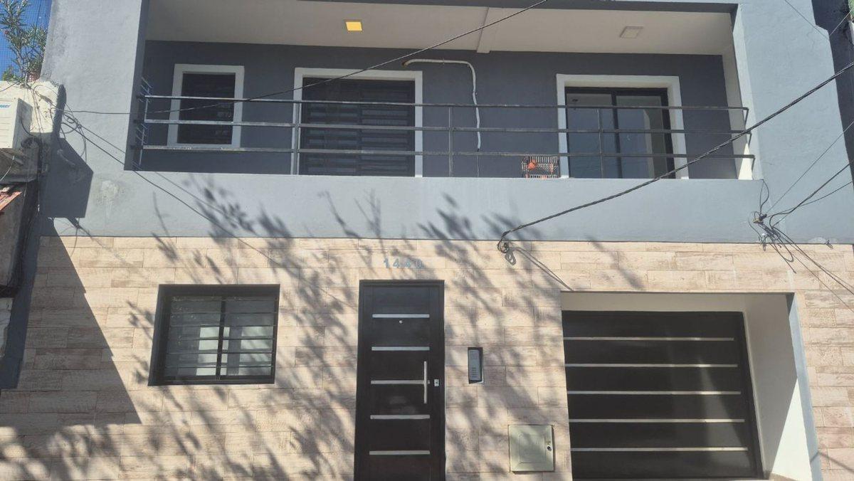venta departamento monoambiente lanus con balcon