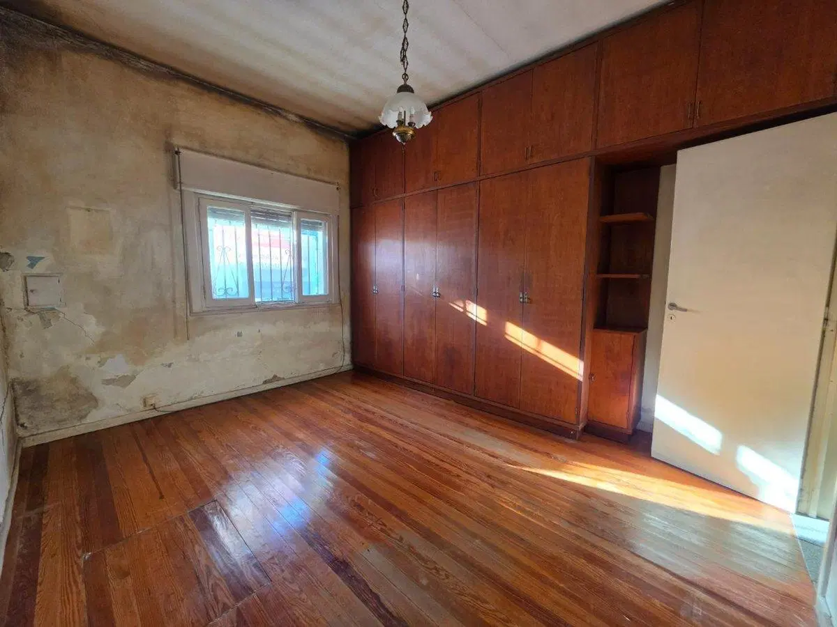 VENTA CASA A REFACCIONAR EN MUNRO 150 M2 4