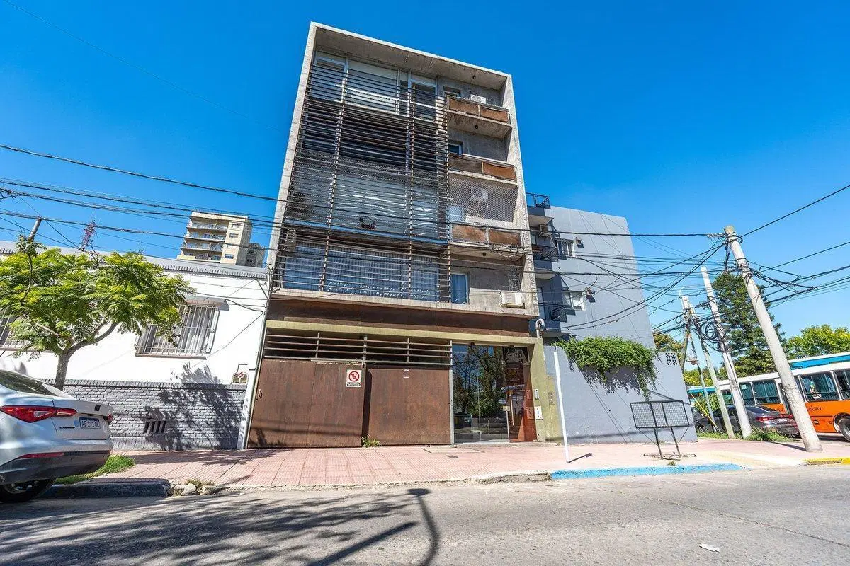 Venta Departamento 2 amb. con cochera Tigre Centro 5