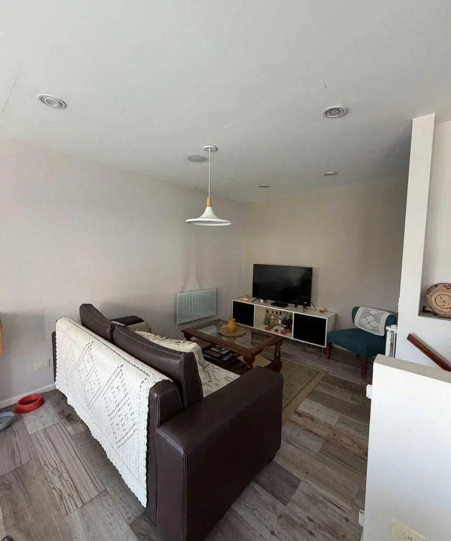 VENTA PH PRIMER PISO SIN EXPENSAS EXCELENTE 8