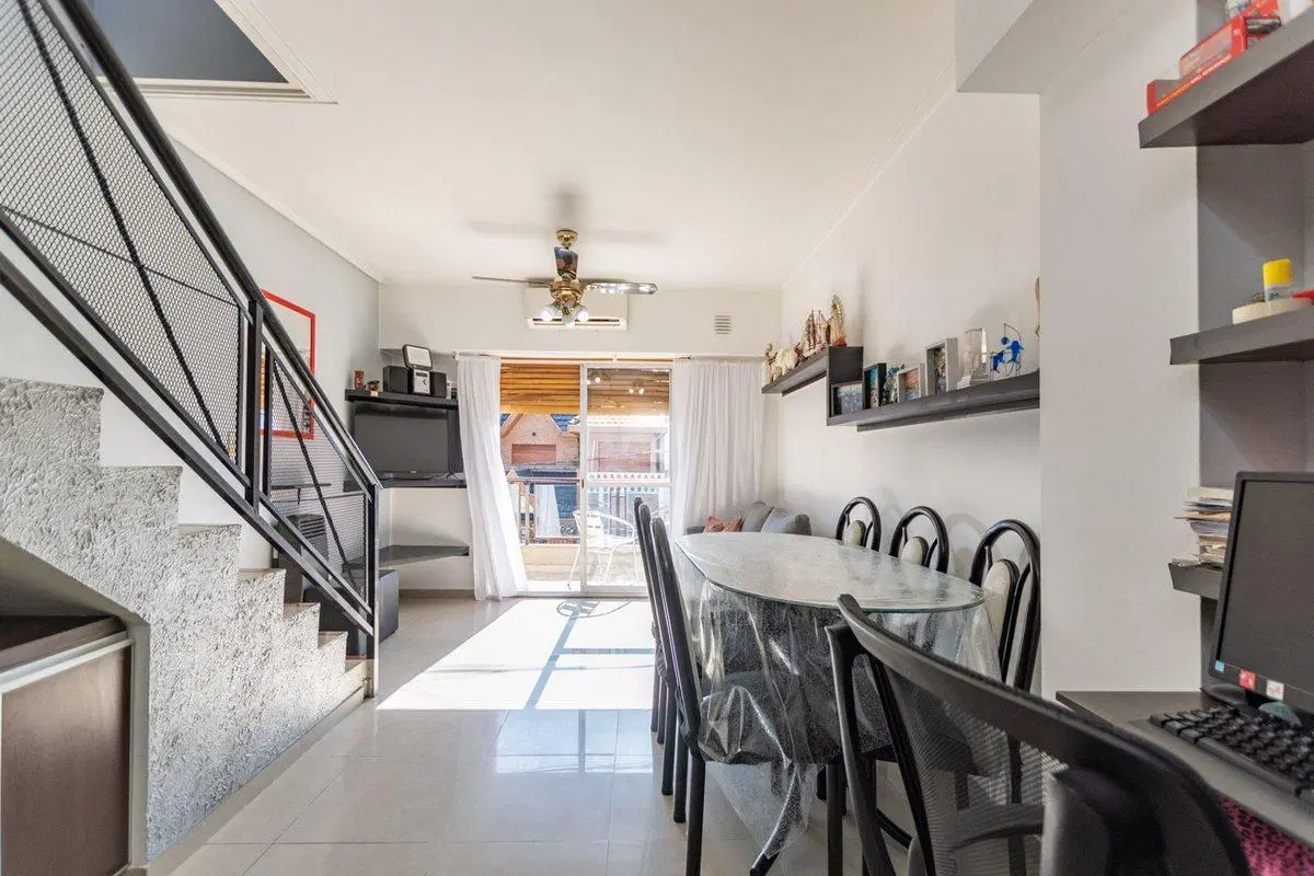 VENTA-PH CON PATIO PARILLA Y TERRAZA-APTO CREDITO 5