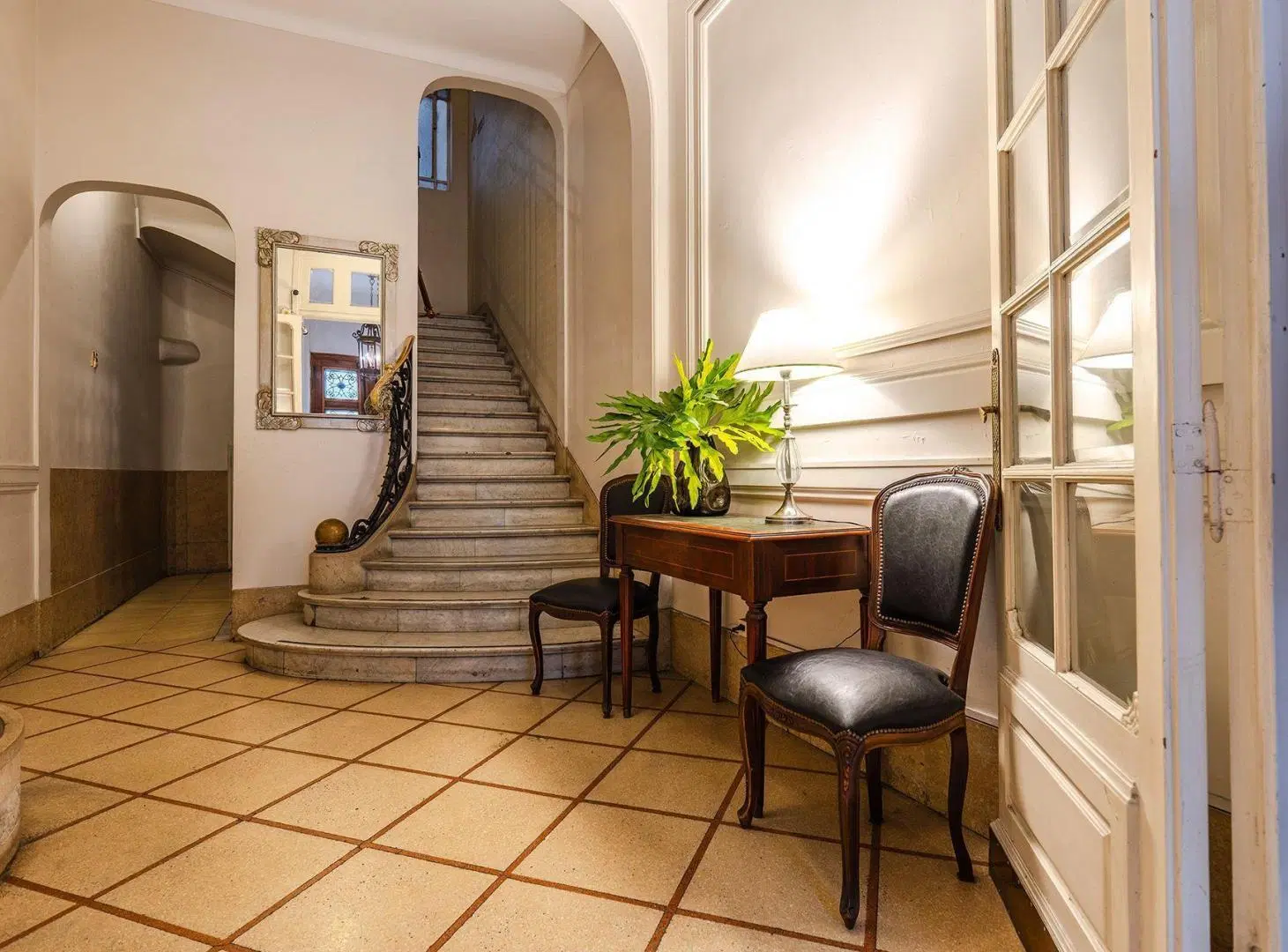 Venta – Exclusivo Departamento Ateneo Splendid 2