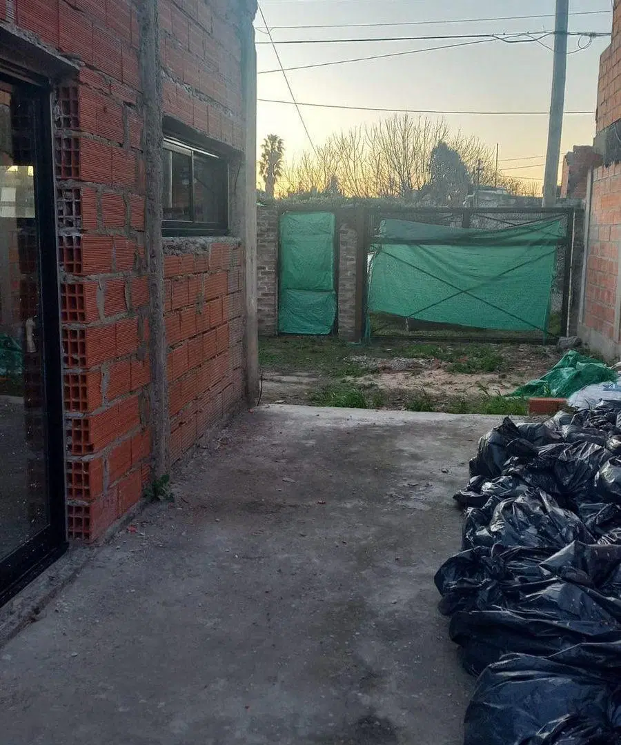 venta lote sarmiento jose c paz con edificacion 4