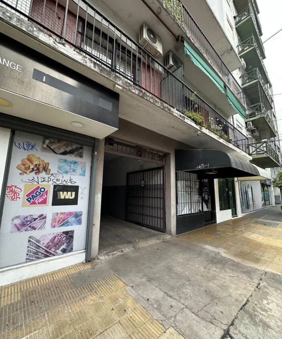 VENTA COCHERA PB. OLIVOS. METROS AV. MAIPU. 4