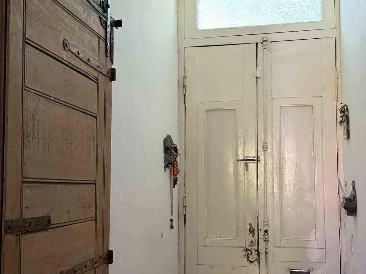 CASA EN VENTA SAN ISIDRO BARRIO CARRERAS 5
