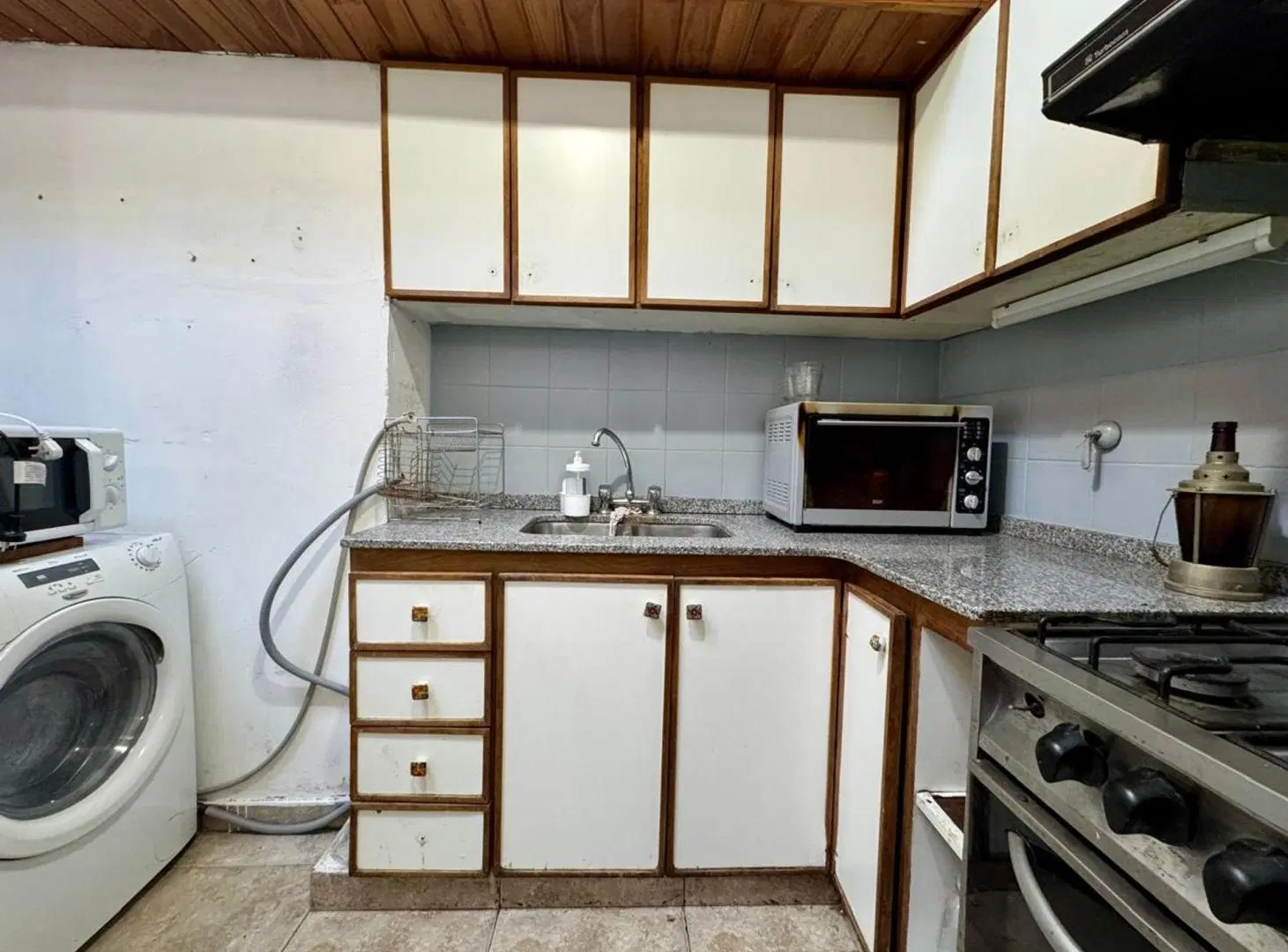 VENTA MONOAMBIENTE CON PATIO EN MARTINEZ 8