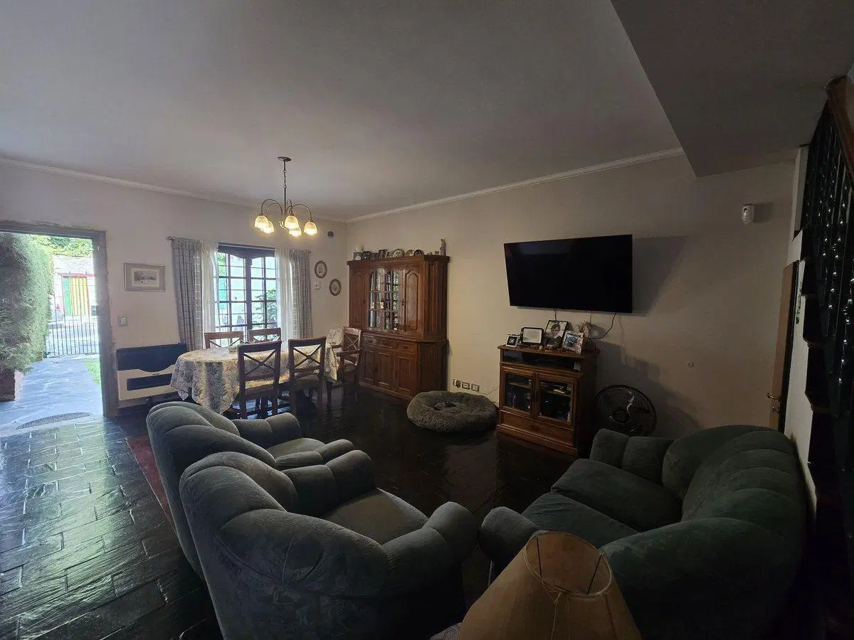 DUPLEX 3 AMBIENTES EN VENTA EN QUILMES COCHERA 4