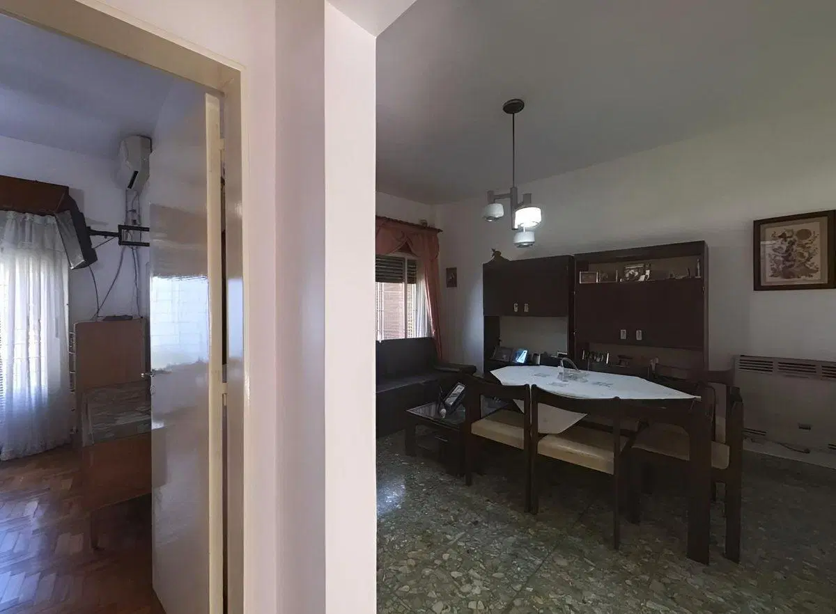 Casa APTO CREDITO  3Amb.coch y jardin V Ballester 4