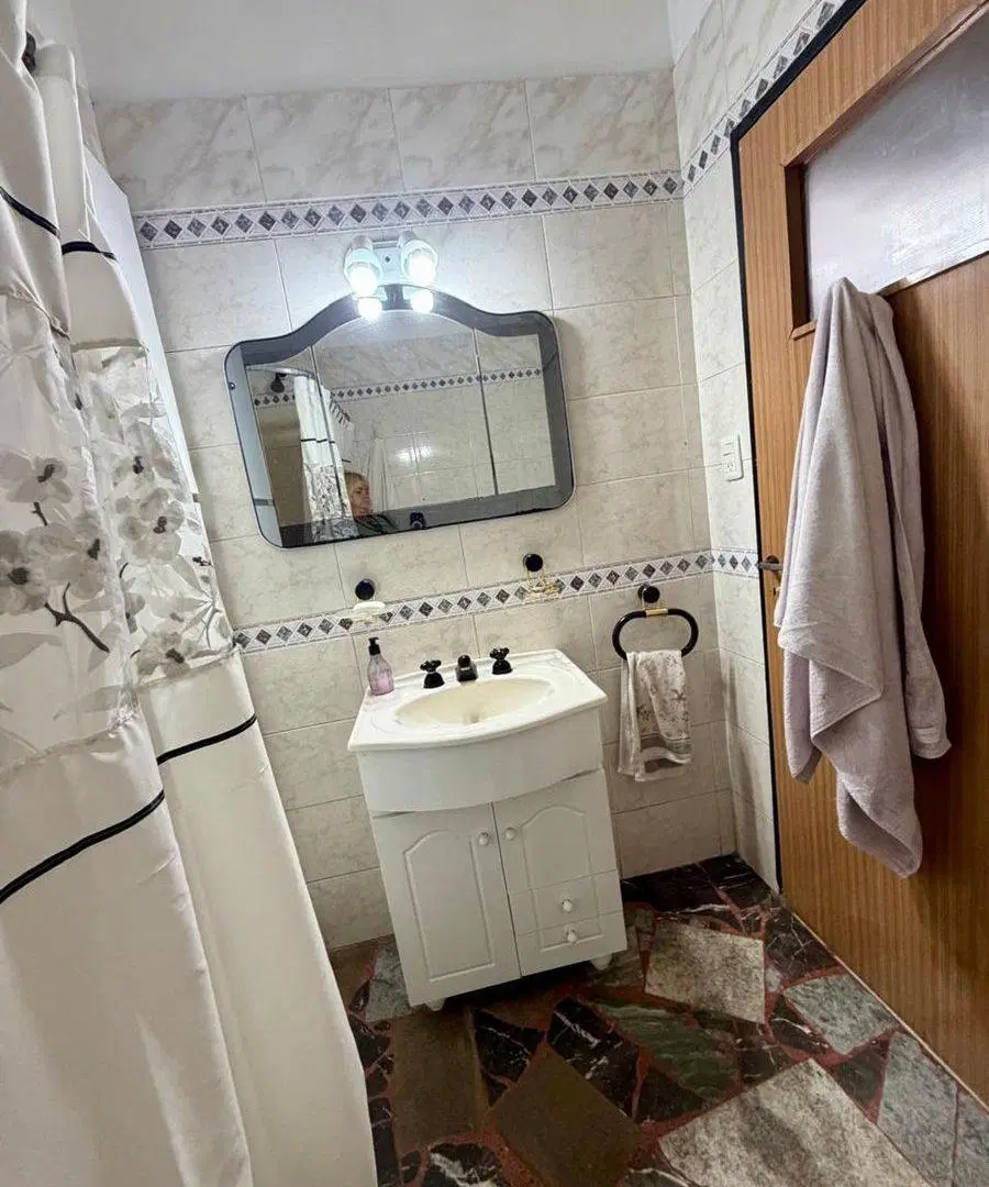 VENTA DE DEPOSITO CON VIVIENDA EN RAMOS MEJIA 8