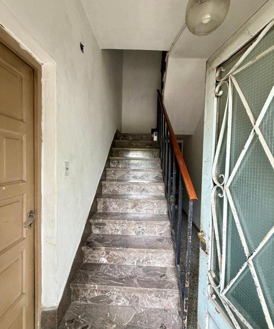 VENTA DE DEPOSITO CON VIVIENDA EN RAMOS MEJIA