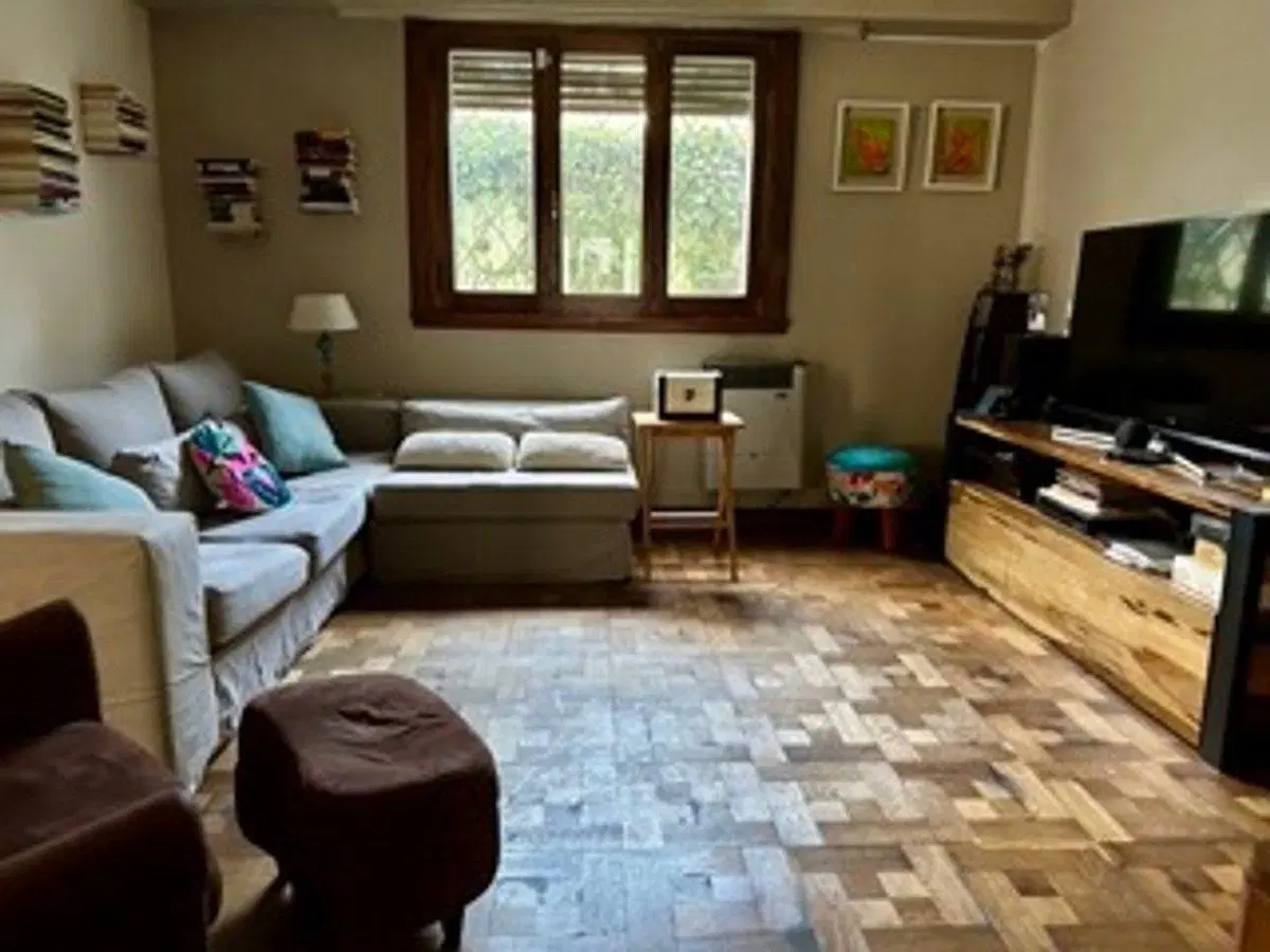CASA EN VENTA 4 AMB. OLIVOS CON JARDIN, E/3 AUTOS 5
