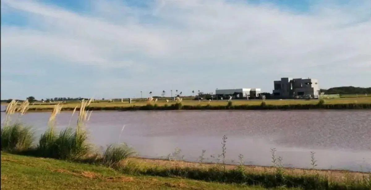 LOTE EN VENTA A LAGUNA SANTA CLARA AL SUR E6 3