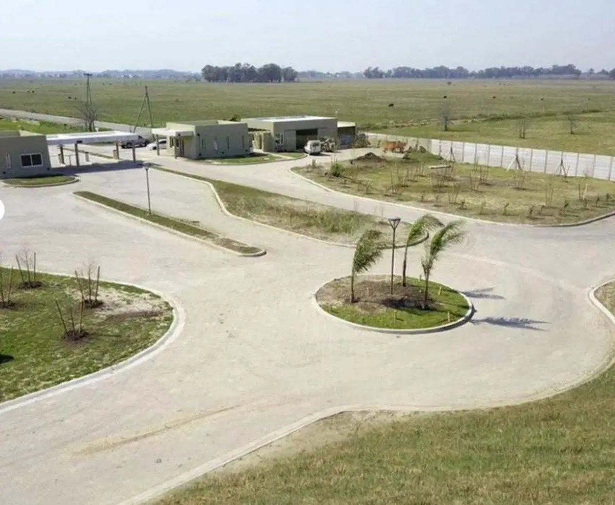 LOTE EN VENTA A LAGUNA SANTA CLARA AL SUR E6 5