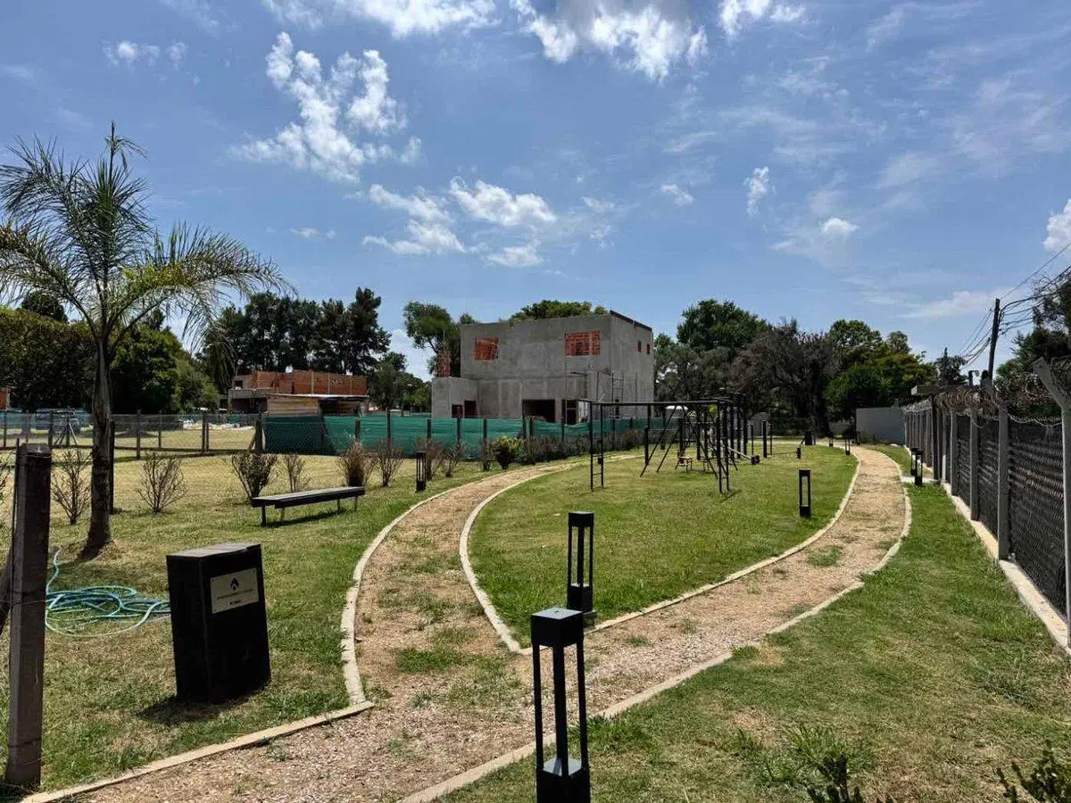 LOTE EN BARRIO SEMI CERRADO ATARDECERES DEL TALAR 5