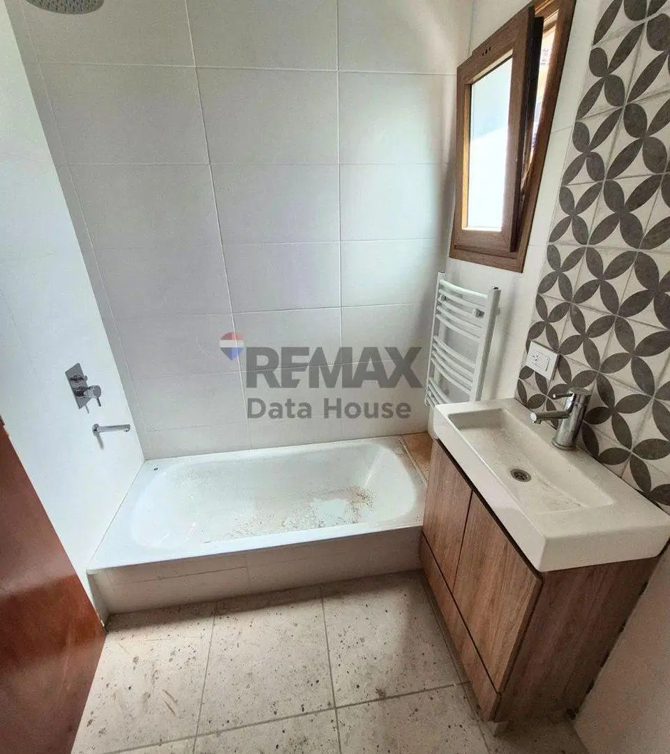 Venta Dpto. 2 Amb. Cfrte. Villa Pueyrredón 5