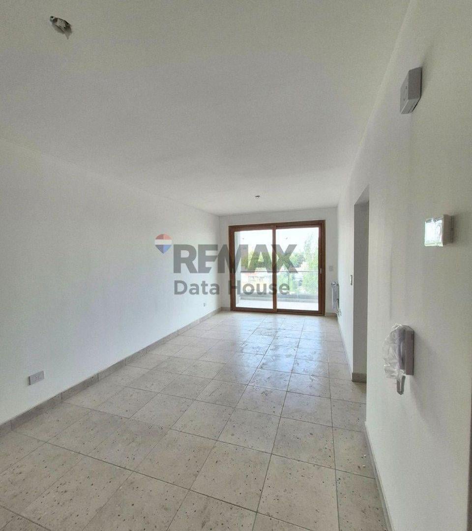 Venta Dpto 2 Amb. al frente Villa Pueyrredón