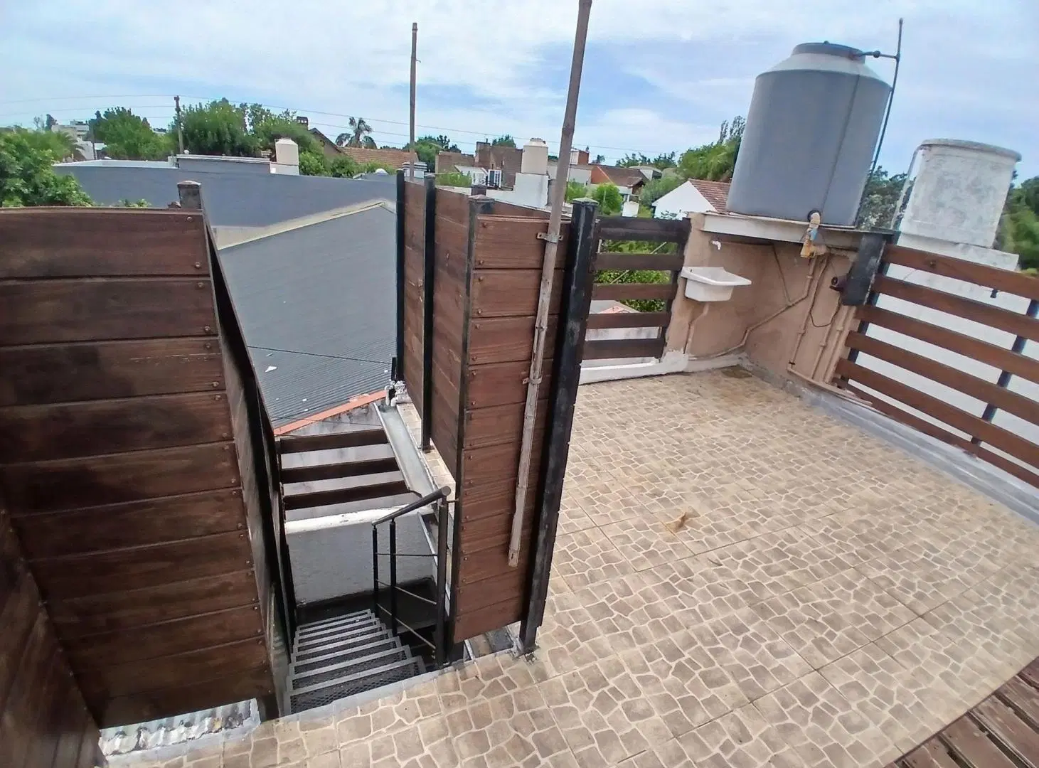 VENDE PH 3 AMB TERRAZA LOMAS DE SAN ISIDRO 2